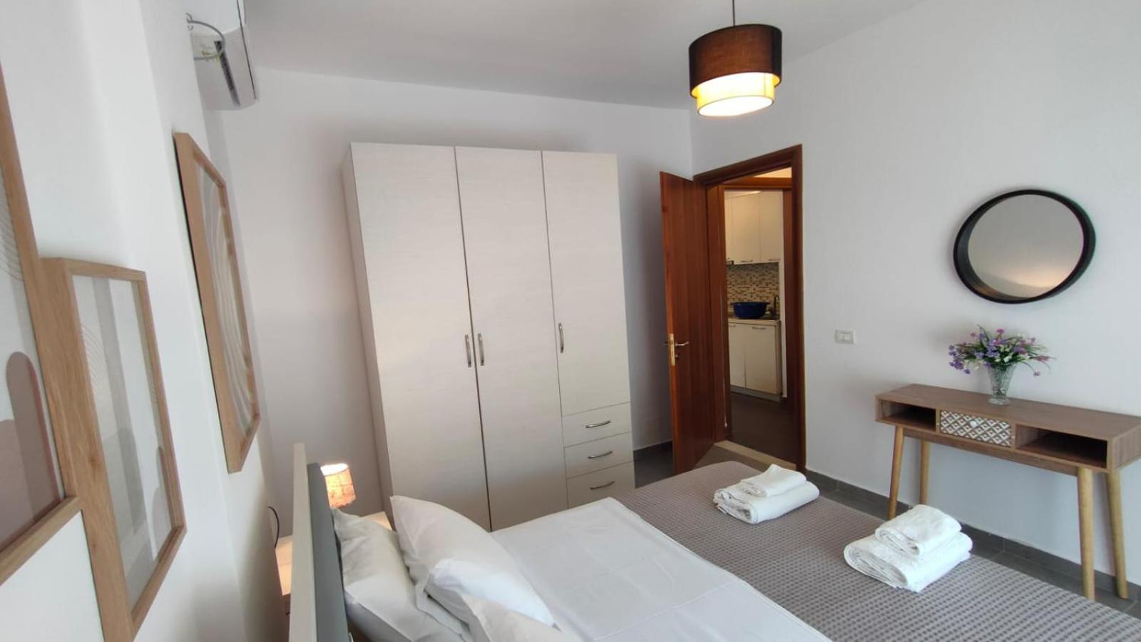 Tropicana Apartments Dhërmi Habitación foto